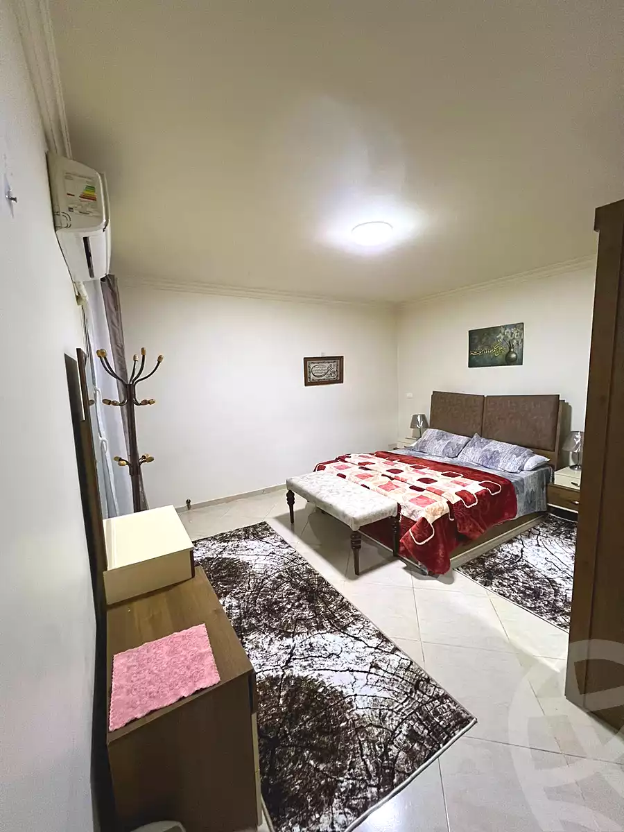 https://aqarmap.com.eg/ar/listing/7373861-for-sale-cairo-el-sheikh-zayed-city-el-hay-el-thany-ashaer-al-mostakbal-buildings