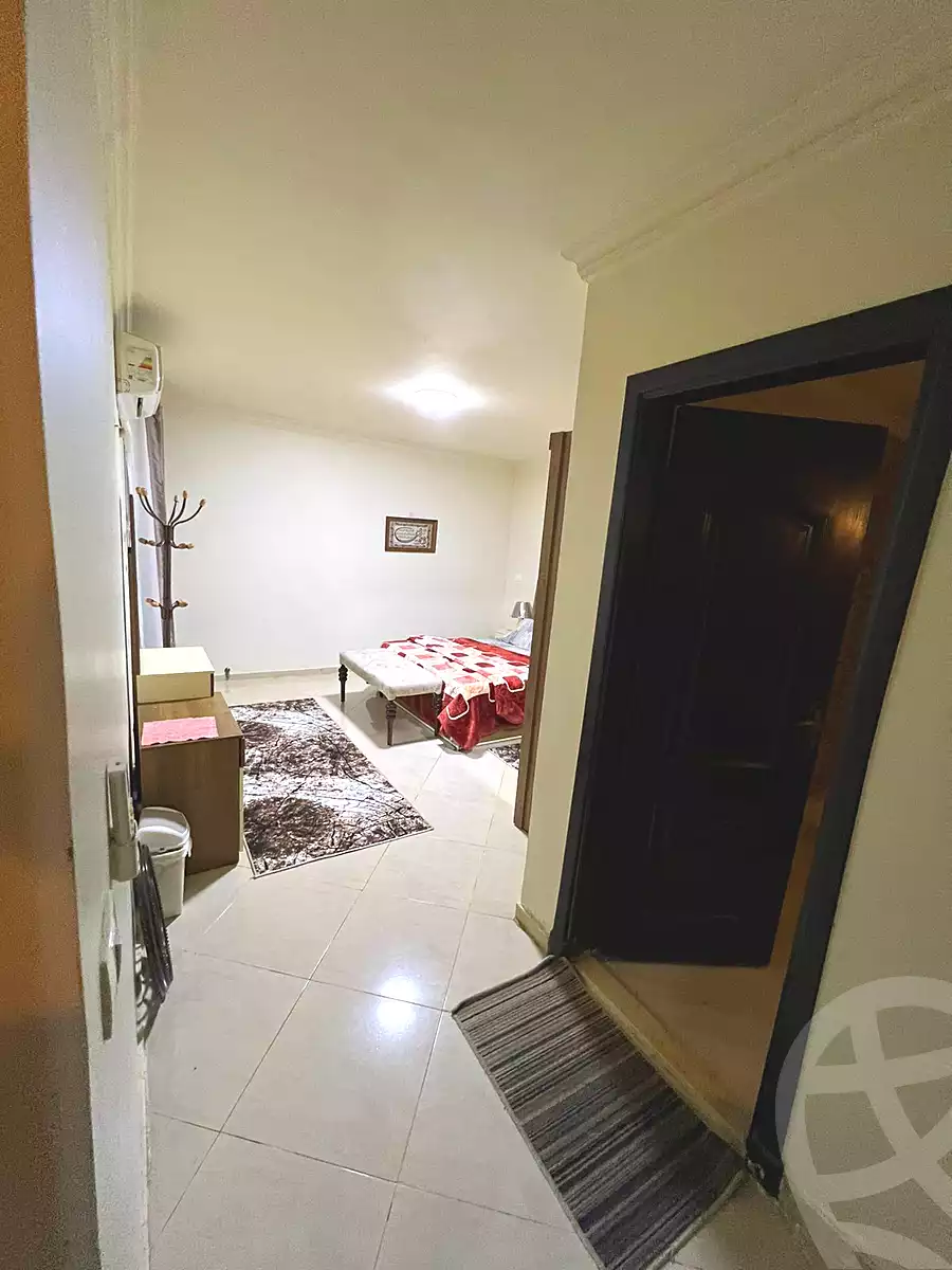 https://aqarmap.com.eg/ar/listing/7373861-for-sale-cairo-el-sheikh-zayed-city-el-hay-el-thany-ashaer-al-mostakbal-buildings