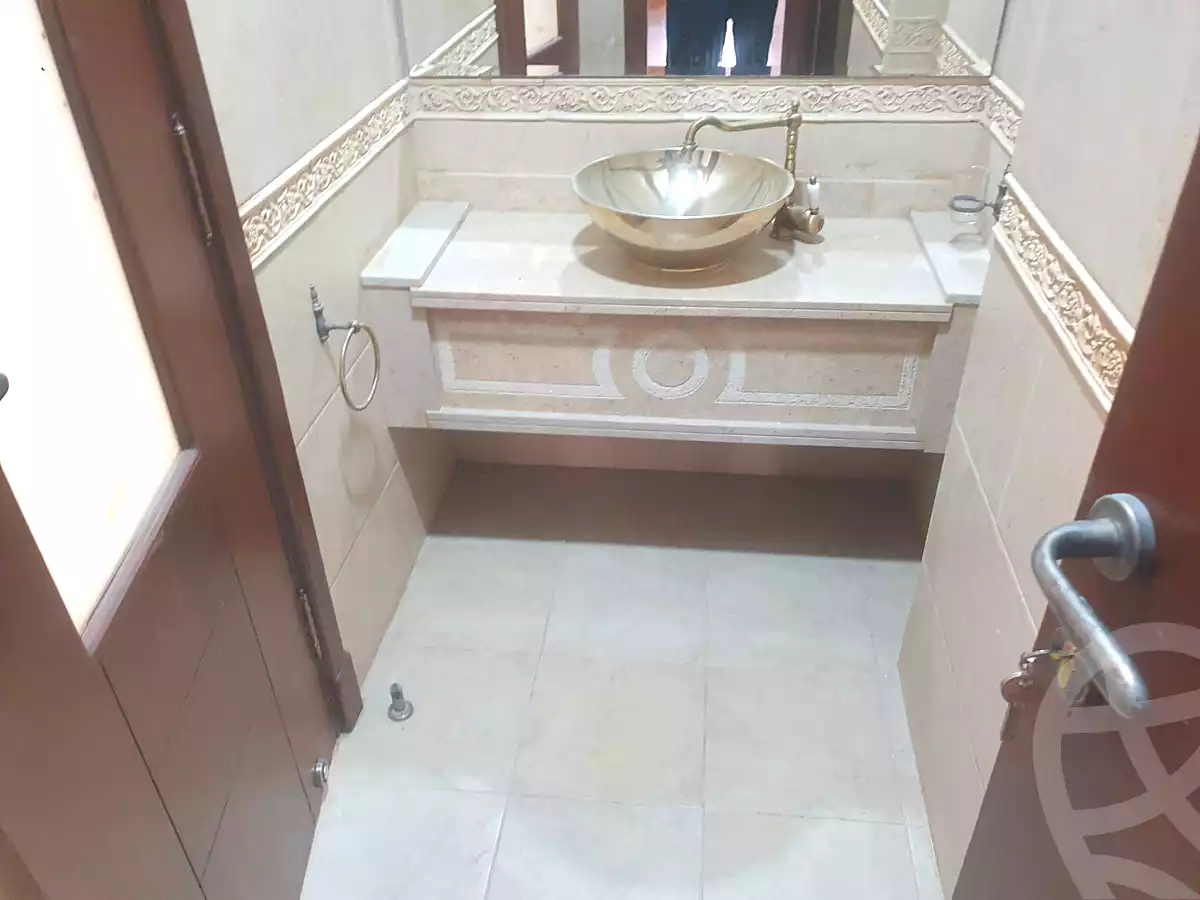 https://aqarmap.com.eg/ar/listing/7373867-for-sale-cairo-el-sheikh-zayed-city-compounds-hadayek-el-mohandiseen
