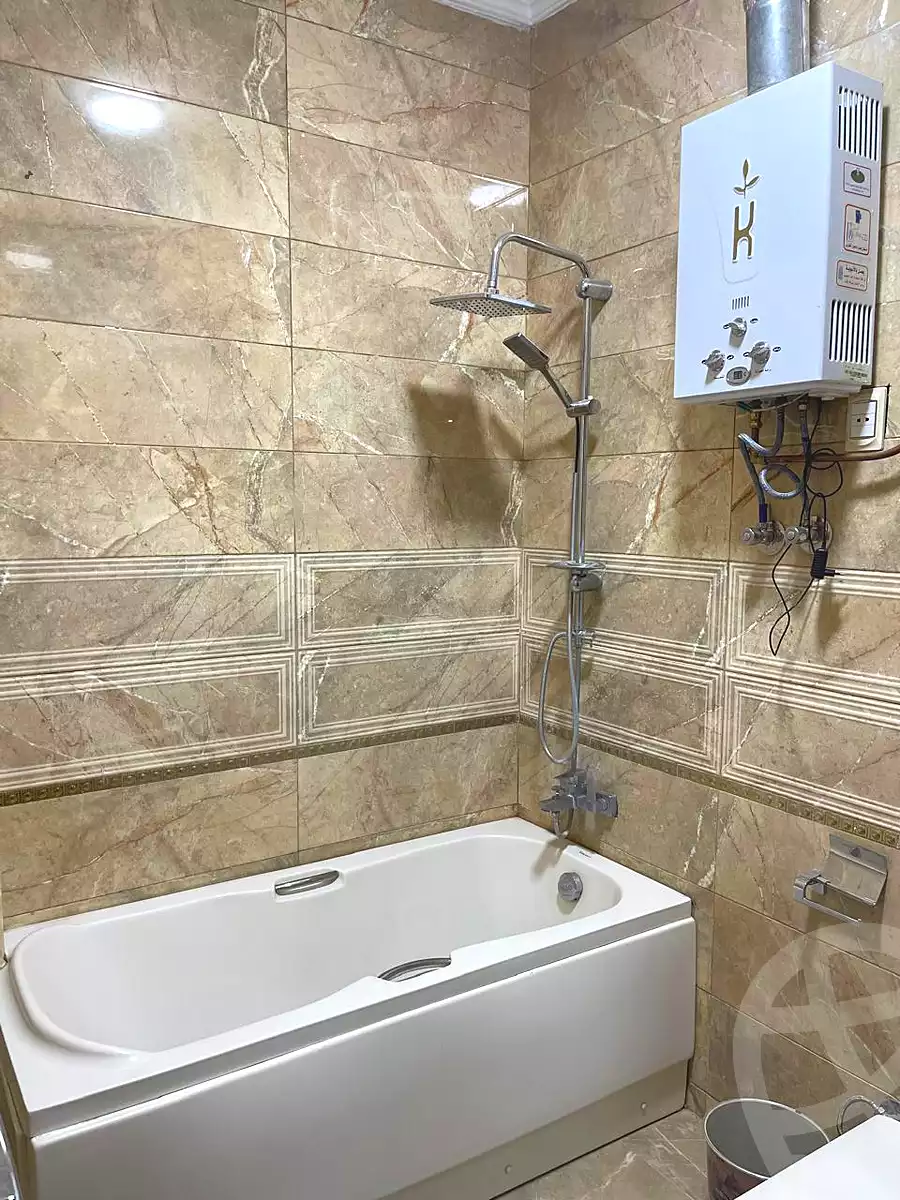 https://aqarmap.com.eg/ar/listing/7373916-for-rent-cairo-6th-of-october-el-ahyaa-neighborhood-2nd