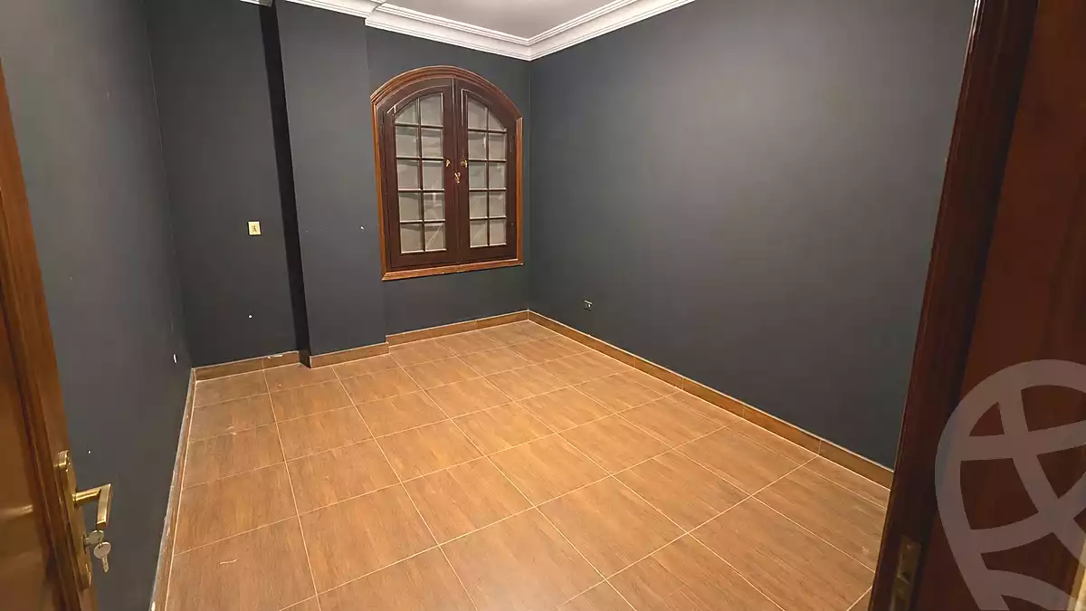 https://aqarmap.com.eg/ar/listing/7374504-for-sale-cairo-new-cairo-compounds-kmbwnd-ldf-lwtny