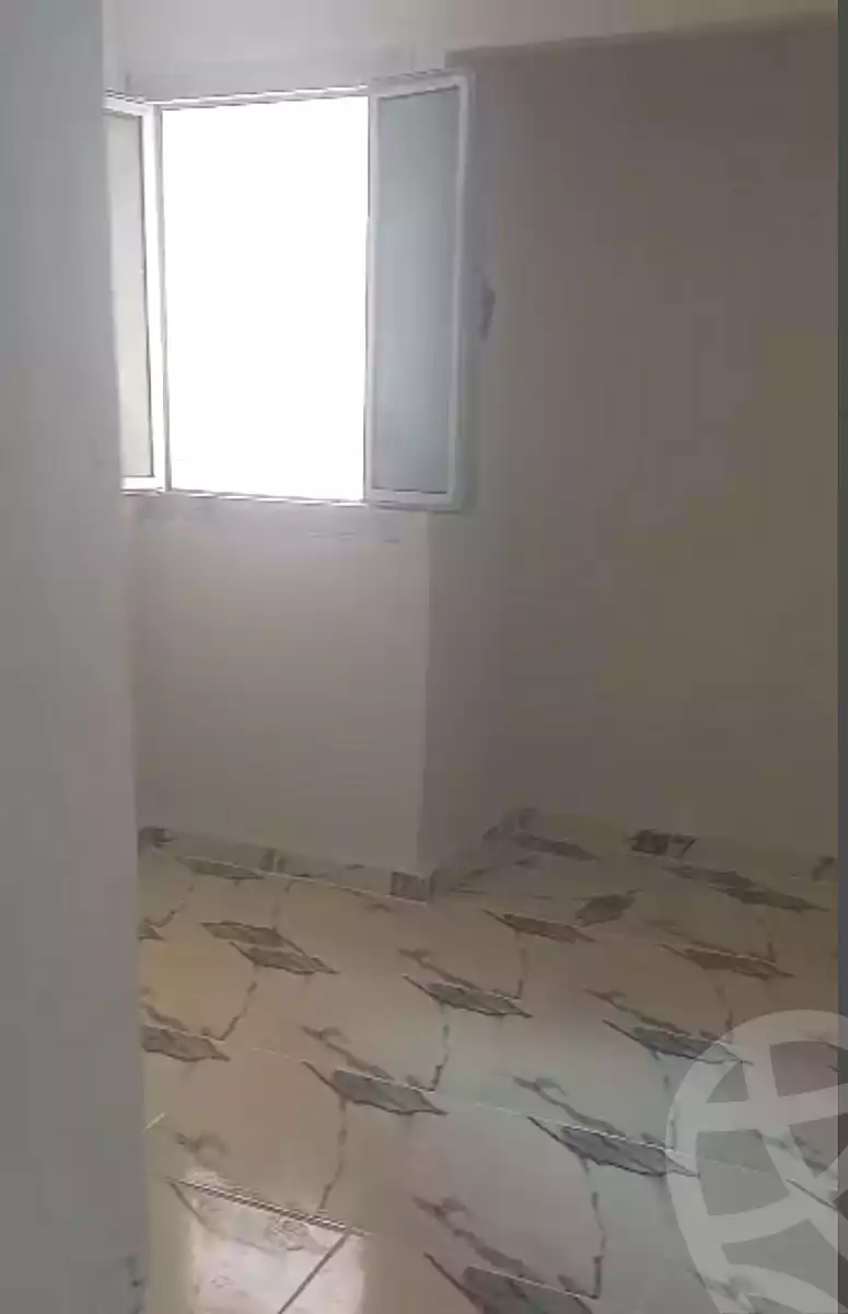 https://aqarmap.com.eg/ar/listing/7374658-for-sale-alexandria-al-agamy-el-hanouvel
