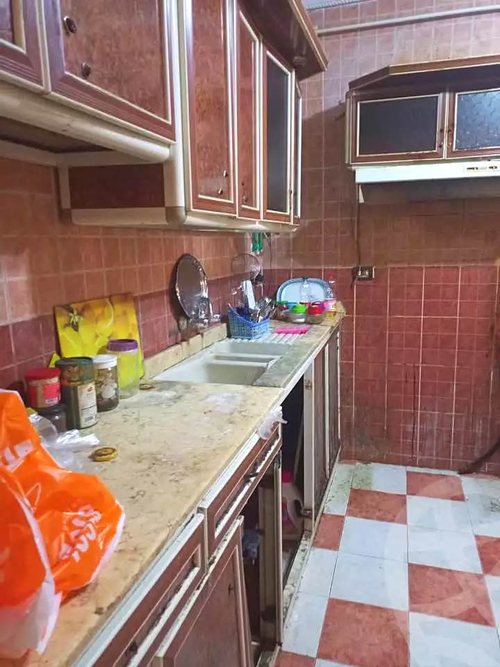 https://aqarmap.com.eg/ar/listing/7375001-for-rent-alexandria-al-agamy-lbytsh-shahr-al-assal-st