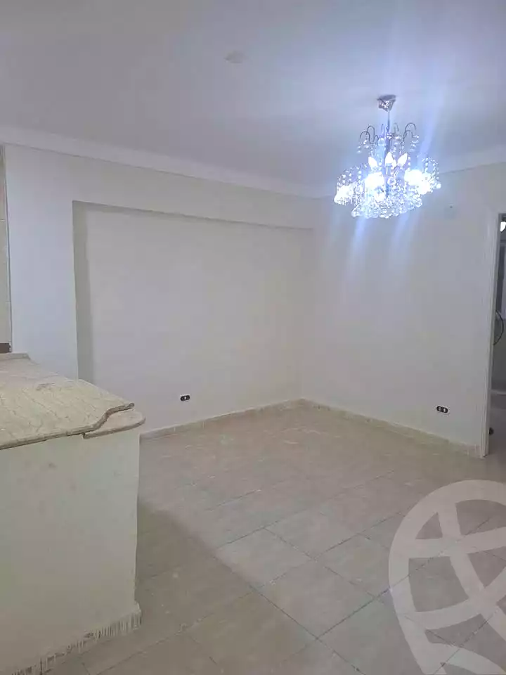 https://aqarmap.com.eg/ar/listing/7375146-for-sale-alexandria-al-agamy-el-hanouvel-al-asdakaa-st