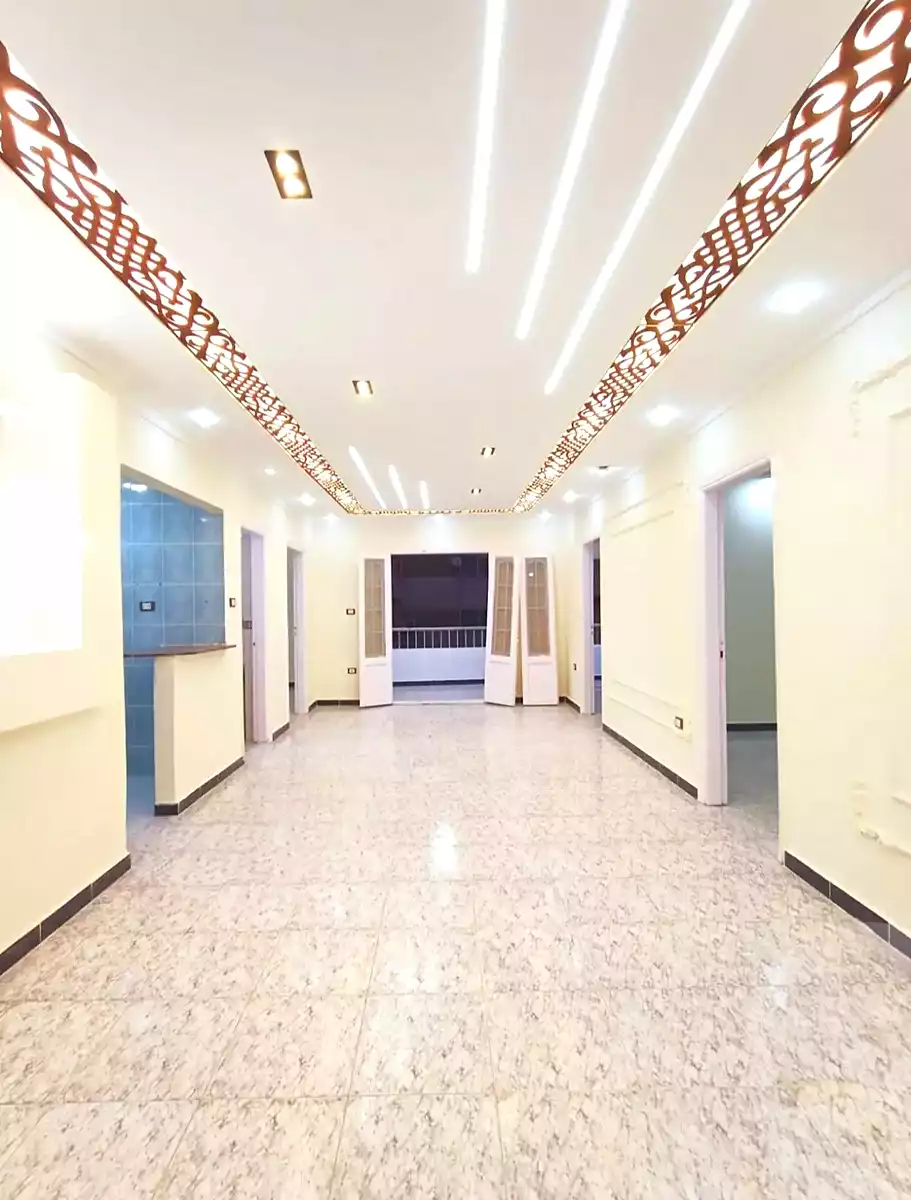 https://aqarmap.com.eg/ar/listing/7375834-for-sale-alexandria-al-agamy-shataa-el-nakheel
