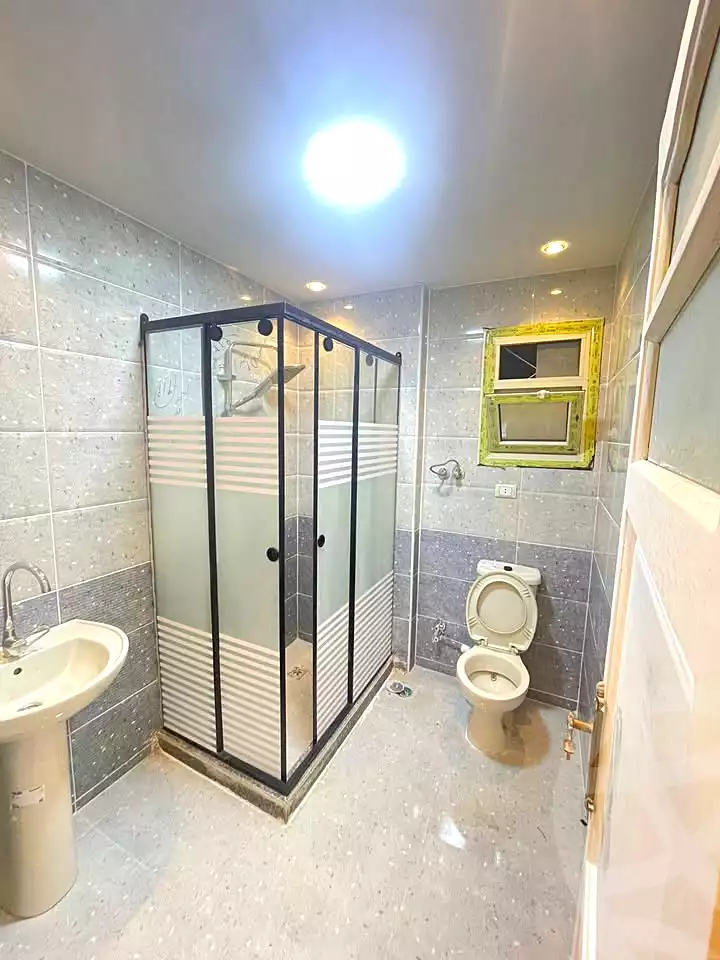 https://aqarmap.com.eg/en/listing/7375997-for-sale-alexandria-sydy-bshr-sydy-bshr-bhry-gamal-abd-el-nasir-st