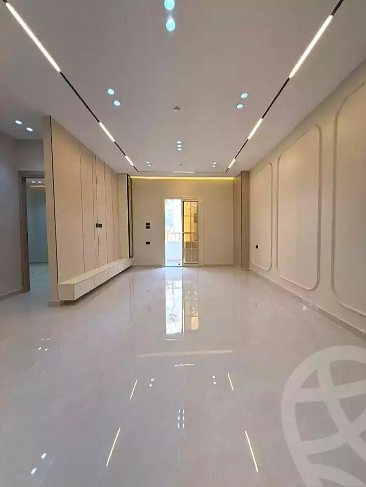 https://aqarmap.com.eg/ar/listing/7377105-for-sale-cairo-hadayek-el-ahram-mntq-b