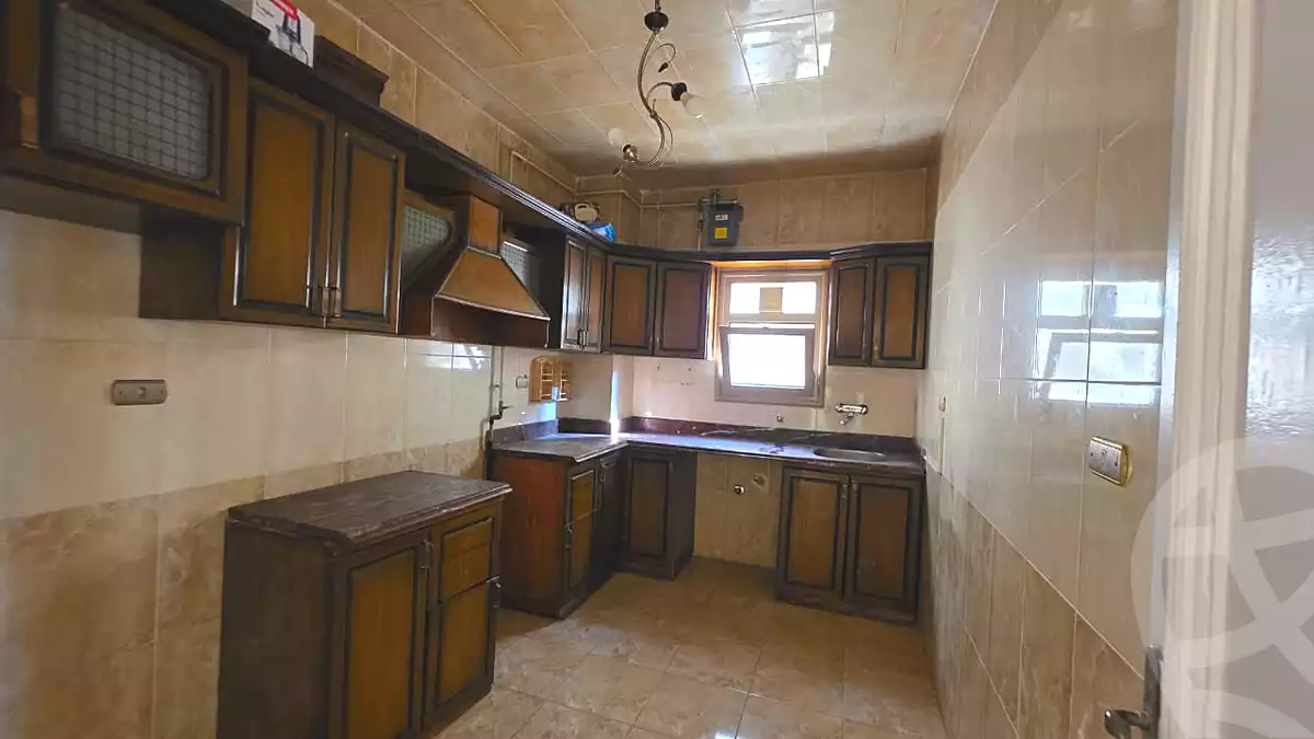 https://aqarmap.com.eg/ar/listing/7377288-for-rent-cairo-new-cairo-ganob-el-akadamiya-south-academy-a-zaid-ebn-haretha-st