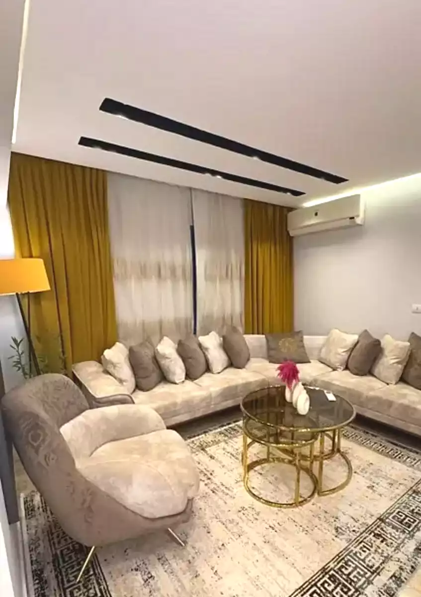https://aqarmap.com.eg/ar/listing/7377427-for-sale-cairo-new-cairo-compounds-easy-life