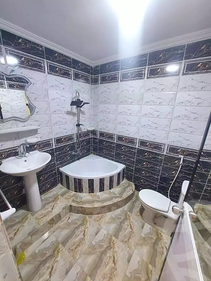 https://aqarmap.com.eg/ar/listing/7377690-for-sale-alexandria-sydy-bshr-sydy-bshr-bhry-street-15