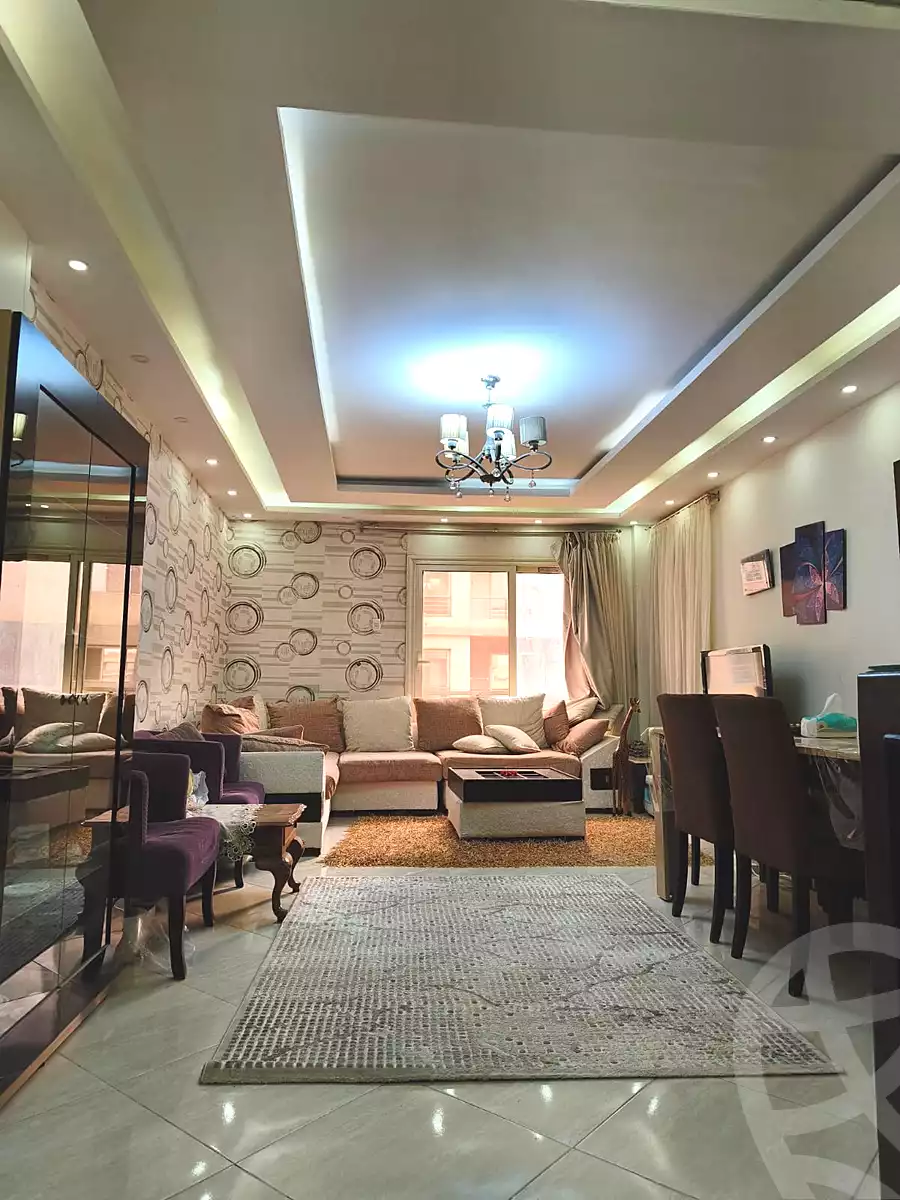 https://aqarmap.com.eg/en/listing/7378924-for-sale-cairo-6th-of-october-hadaeq-october-compounds-dar-misr