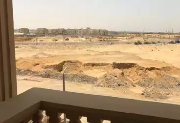 Apartments For sale - 4 rooms - floor 3