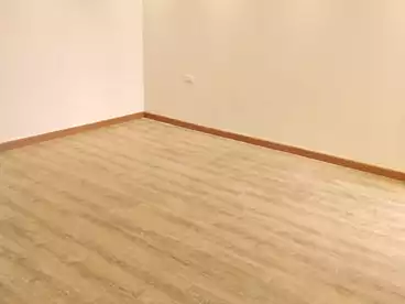 عقارات للإيجار في شارع شهاب، المهندسين، 300 متر