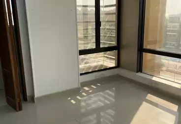 Administrative For sale - 4 rooms - floor 6