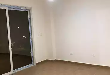 Apartments For sale - 3 rooms - floor 1