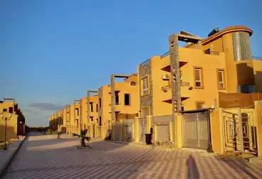 https://aqarmap.com.eg/en/listing/5011477-for-sale-cairo-el-sheikh-zayed-city-lshykh-zyd-ljdyd-kmbwnd-jryn-syty