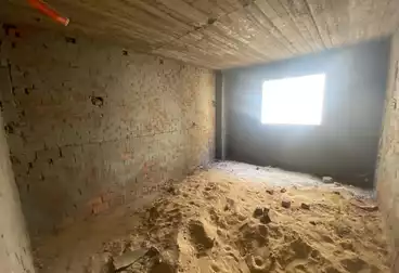 undefined undefined - 2 rooms - floor 8