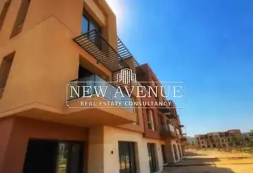 https://aqarmap.com.eg/en/listing/4634117-for-sale-new-cairo-compounds-town-homes-district-5