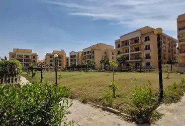 Apartments For sale in El Khamayel 