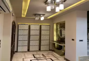 https://aqarmap.com.eg/ar/listing/4694468-for-rent-cairo-new-cairo-compounds-villino