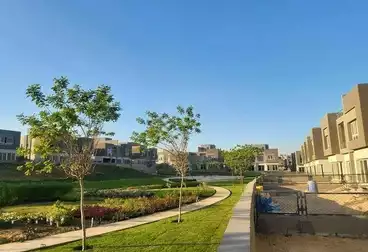 https://aqarmap.com.eg/en/listing/4697710-for-sale-cairo-el-sheikh-zayed-city-compounds-in-sheikh-zayed-etapa