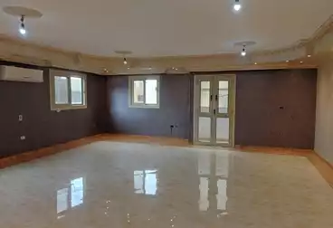 https://aqarmap.com.eg/ar/listing/4700826-for-rent-cairo-mokattam-shareaa-9