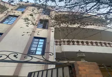 https://aqarmap.com.eg/en/listing/4707906-for-sale-cairo-new-cairo-ltjm-lkhms-el-ahyaa-second-neighborhood-street-70