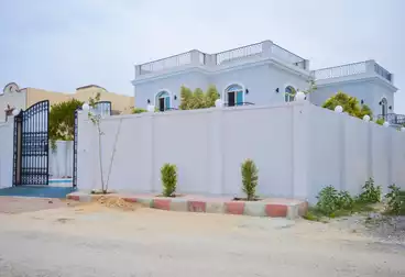 Villa for sale 500 sqm in King Mariout (Lawyers Association)