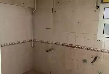 https://aqarmap.com.eg/en/listing/4752702-for-sale-cairo-new-cairo-lrhb-city-phase-6-ibn-al-qayyim-st