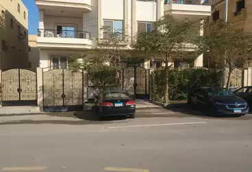 Duplex For sale in Samir Shehata Street