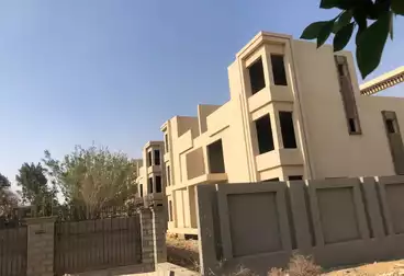 Twin House For sale in Fifth Neighborhood - Hay El Jawhara (Ready to move)