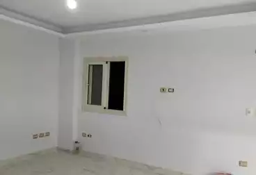 https://aqarmap.com.eg/en/listing/4891459-for-rent-cairo-mokattam-lhdb-l-ly