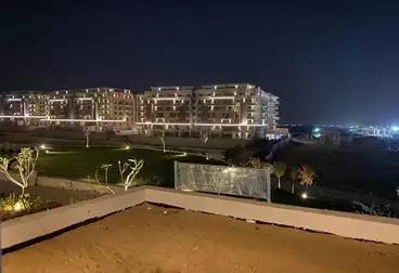 https://aqarmap.com.eg/ar/listing/4898616-for-sale-cairo-new-cairo-compounds-mwntn-fyw-y-syty-club-park-mountain-view-icity