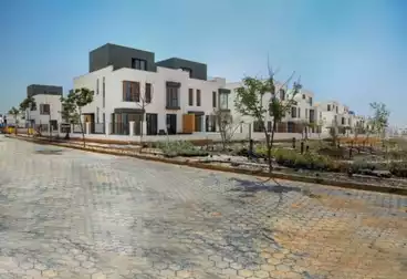 https://aqarmap.com.eg/en/listing/4901051-for-sale-cairo-new-cairo-compounds-villette-vy-ryzydns-villette