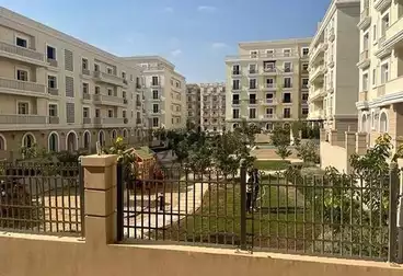 https://aqarmap.com.eg/en/listing/4910573-for-sale-cairo-new-cairo-compounds-hyde-park-centre-ville-hyde-park