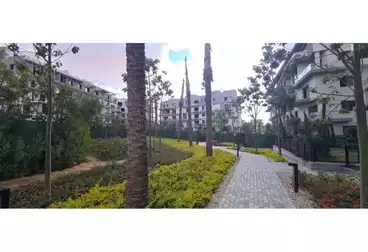 https://aqarmap.com.eg/ar/listing/4911440-for-sale-cairo-new-cairo-compounds-villette-vy-ryzydns-villette