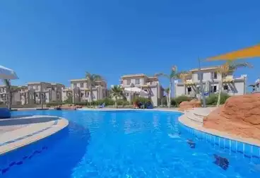 Penthouse For sale in Cecilia Lagoons Resort - Ibn Sina S.A.E