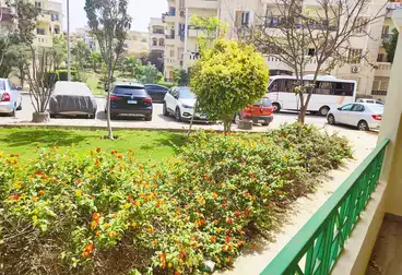 Apartment with Garden For sale in El Khamayel 