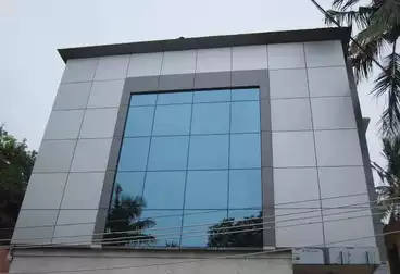 Administrative Building For rent in El Orouba St.