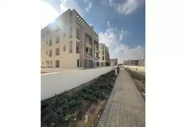 https://aqarmap.com.eg/en/listing/4922656-for-sale-cairo-new-cairo-compounds-hyde-park-cluster-20-hyde-park