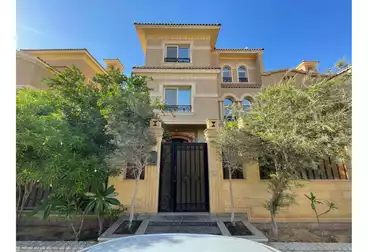 https://aqarmap.com.eg/en/listing/4923069-for-sale-cairo-new-cairo-90th-street-northern-90th-street