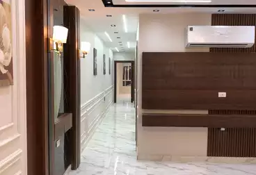 Apartments For sale in Syria St