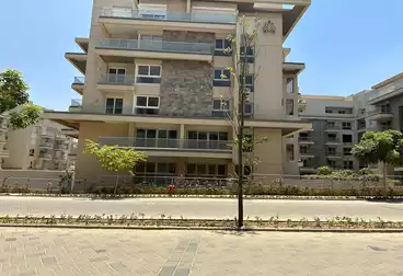 https://aqarmap.com.eg/ar/listing/4933794-for-sale-cairo-new-cairo-compounds-mwntn-fyw-y-syty-club-park-mountain-view-icity