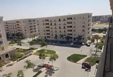 https://aqarmap.com.eg/ar/listing/4947434-for-rent-cairo-new-cairo-compounds-hyde-park-cluster-2-hyde-park