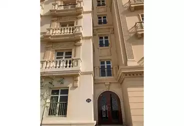 https://aqarmap.com.eg/ar/listing/4951991-for-sale-cairo-new-cairo-compounds-garden-residence-hyde-park