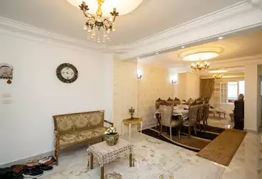 Apartments For sale in Gamal Abdel Nasser St.