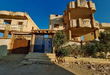 https://aqarmap.com.eg/en/listing/4959192-for-sale-marsa-matruh-marsa-matrouh-city-alam-el-roum-st