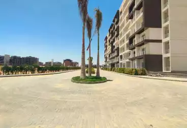 Apartments 120 M For sale in City Oval view garden installments