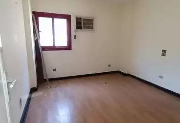 https://aqarmap.com.eg/ar/listing/4962900-for-rent-cairo-mokattam-lhdb-l-ly-shareaa-9