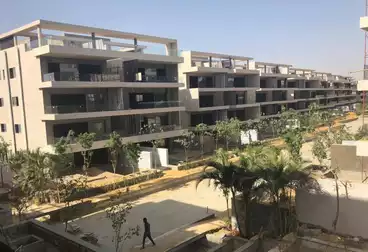 Apartments For Sale in New Cairo Lake View Residence 2